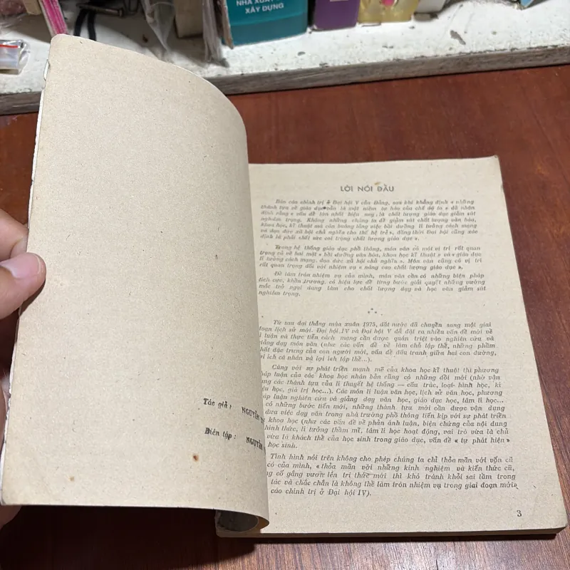 II Sách 8x: Dạy Văn, Dạy Cái Hay Cái Đẹp - Nguyễn Duy Bình - 1983 1009753