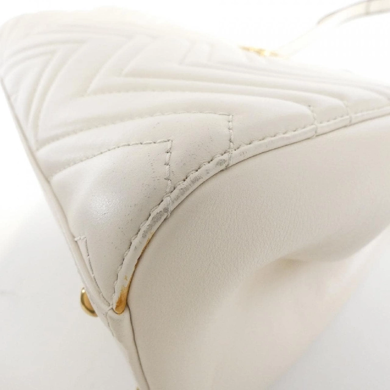 Túi GG Marmont 448054 DTD1T của Gucci 615483