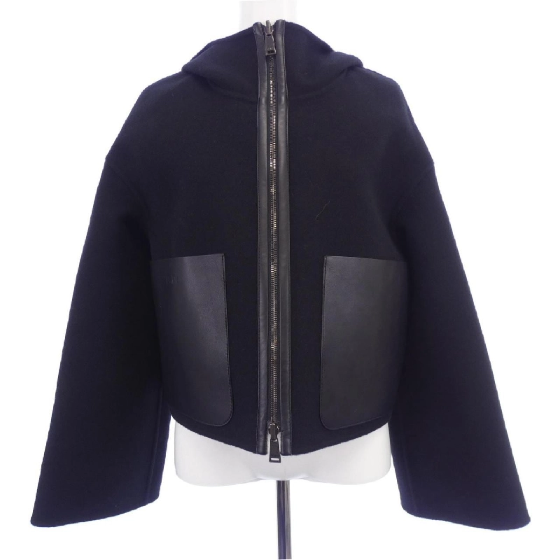 FENDI FF Motif FJ6993 A5HD Áo khoác - Hàng hiệu Chính hãng 817329