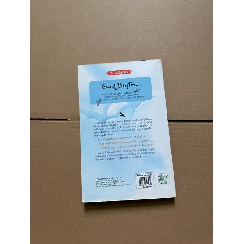 Phiêu lưu trong lâu đài 733657