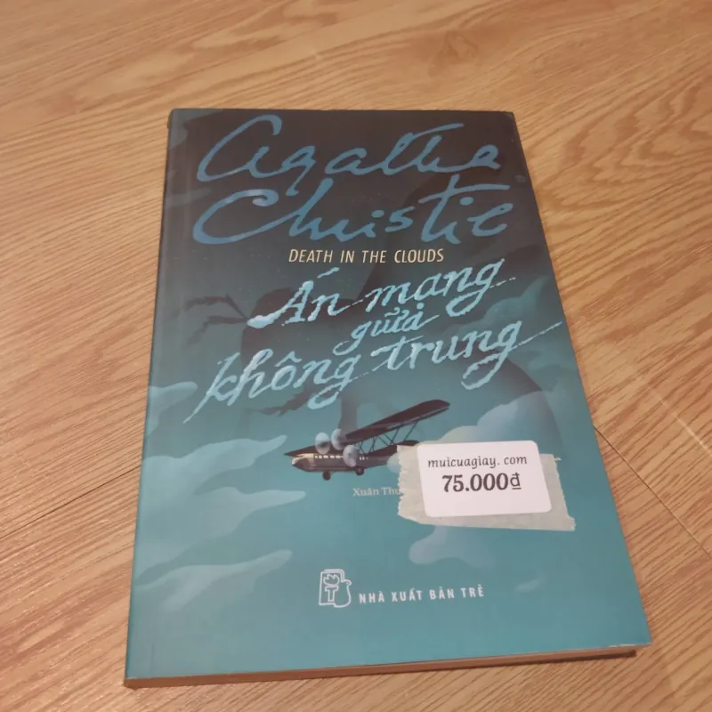Án mạng giữa không trung - Agatha Christie 748429