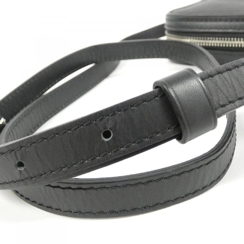 Túi đeo vai Louis Vuitton Epi (LV Circle) Danube PM M55120 613910