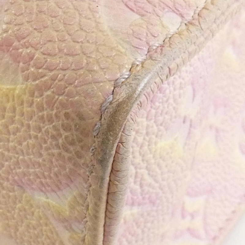 Túi xách Louis Vuitton Monogram Empreinte (Summer Stardust) OnTheGo PM M46168 - Hàng hiệu Authentic 771306