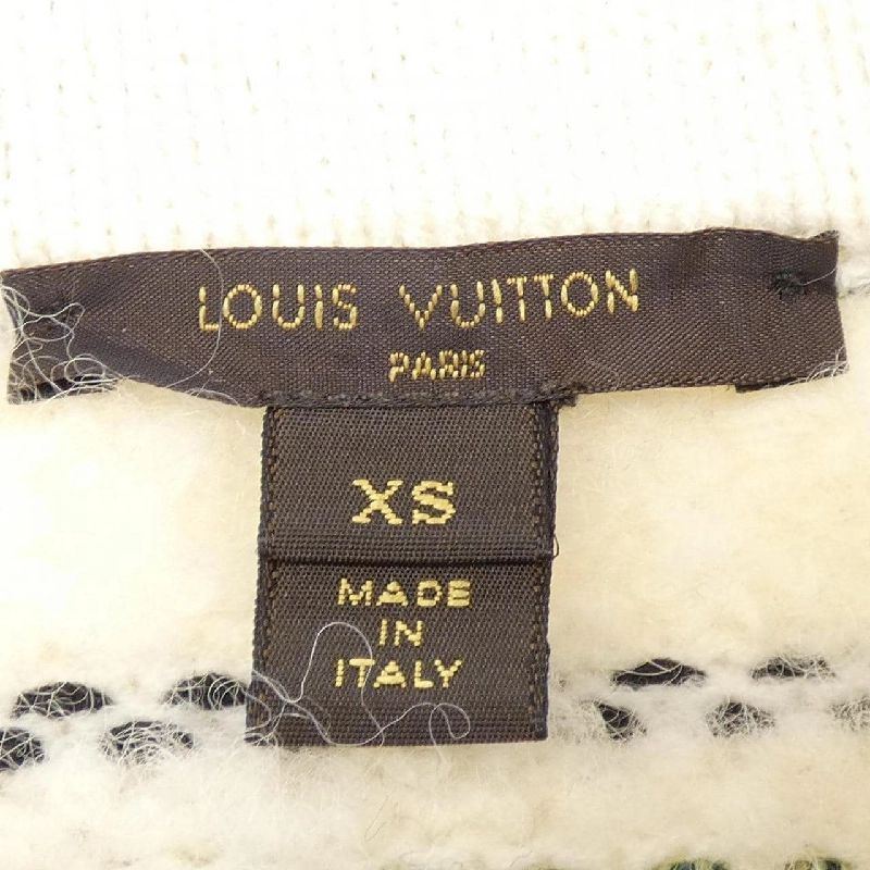 Áo khoác LOUIS VUITTON FAKC11ONZ - Hàng hiệu Authentic 813112