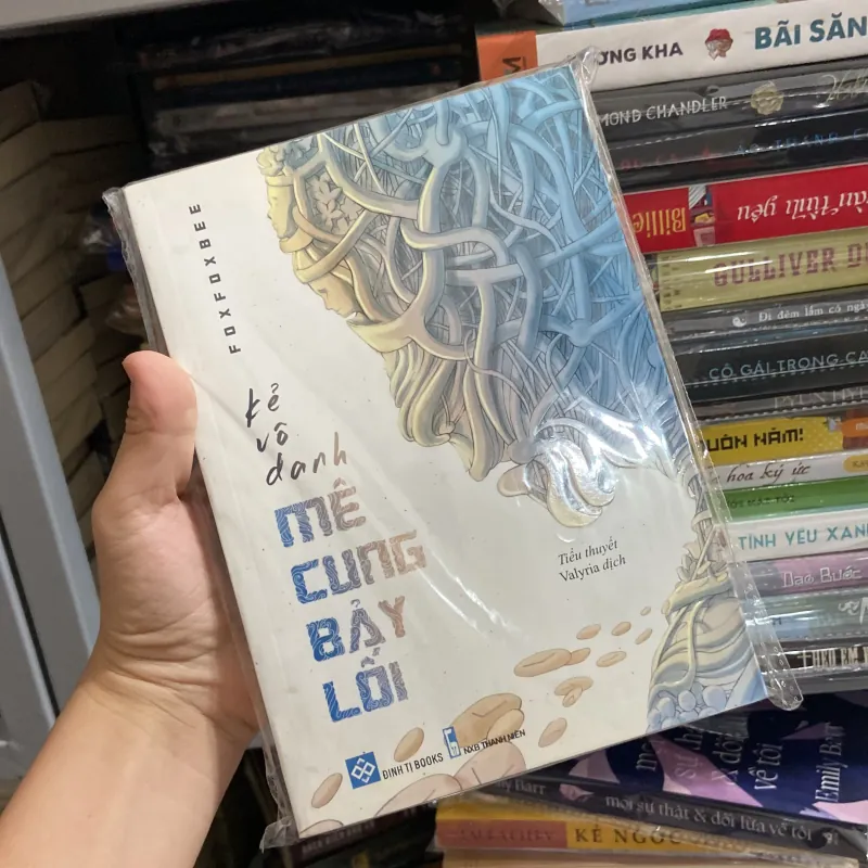 Kẻ vô danh mê cung bảy lối - Foxfoxbee 969996