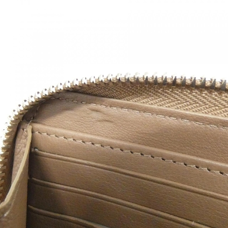 Ví Zippy da kỳ lạ Louis Vuitton N99373 621645