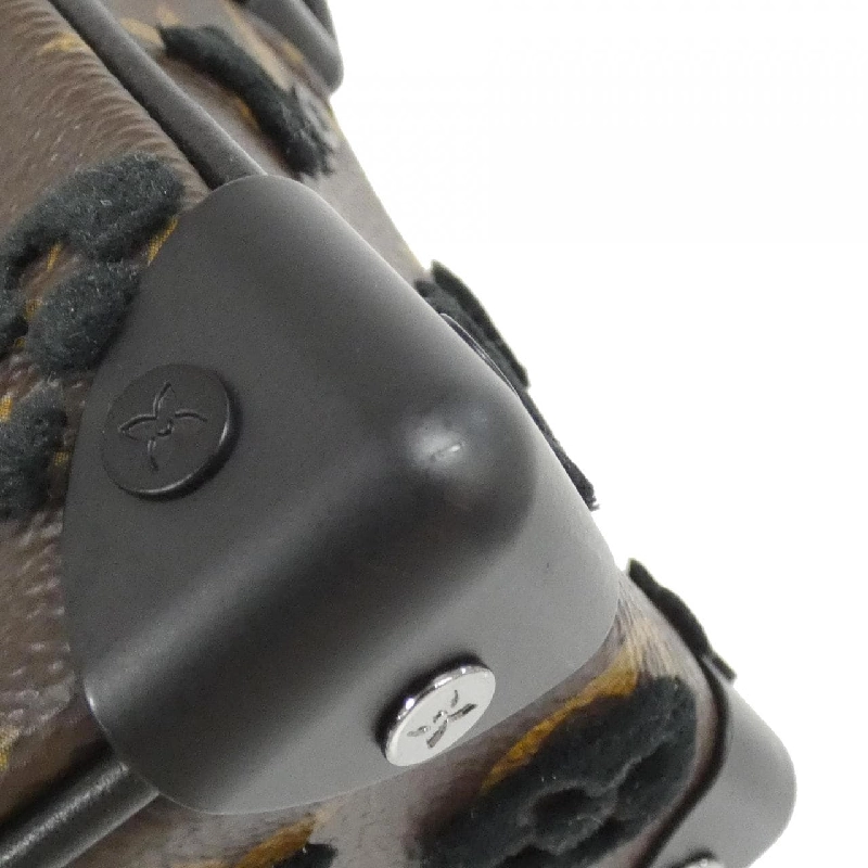 Túi xách vai Louis Vuitton Monogram Taffeta Mini Soft Trunk 2020SS M68970 - Hàng hiệu Chính hãng 768358