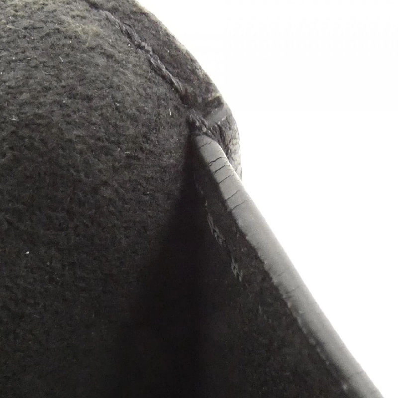 Túi xách vai Louis Vuitton Dauphine MINI M55491 613635