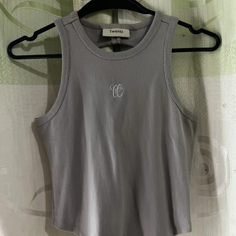 Áo ba lỗ khoét lưng  590354