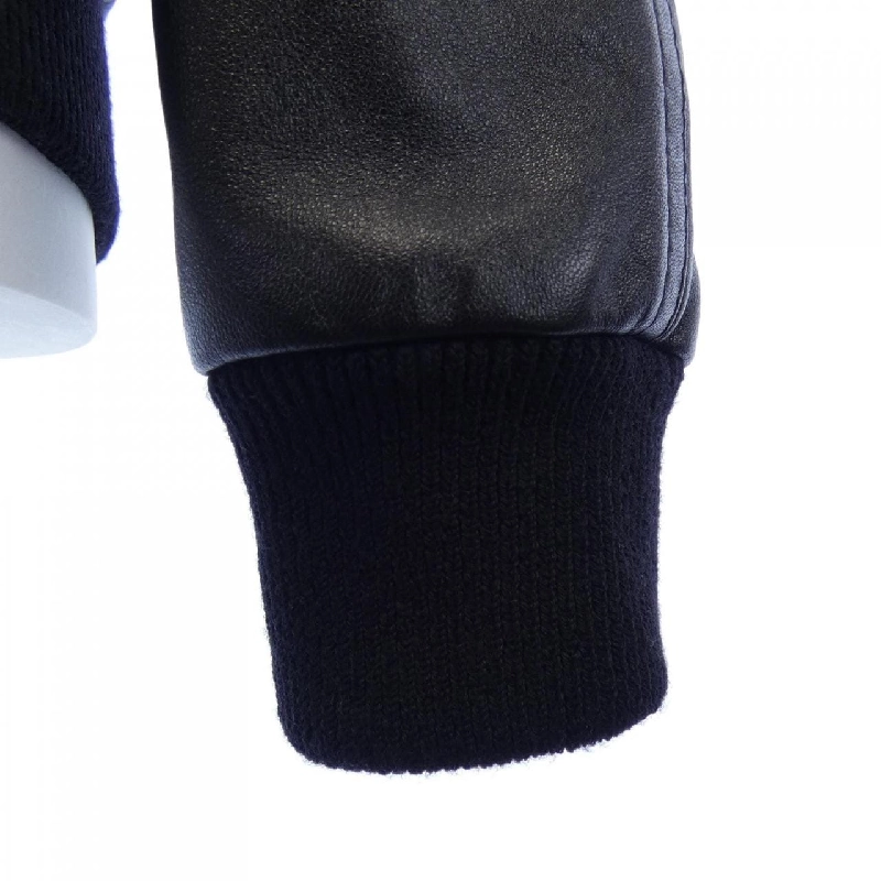 Áo khoác da cắt ra CELINE 2EF32280D - Hàng hiệu Authentic 888199