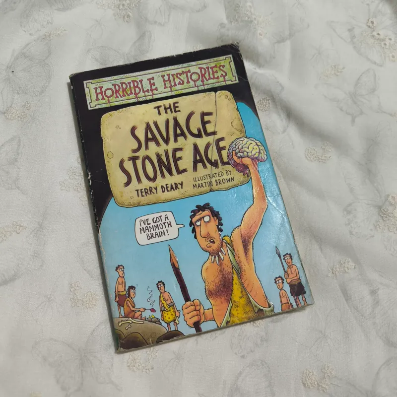 Horrible Histories: The Savage Stone Age - Terry Deary 1033934