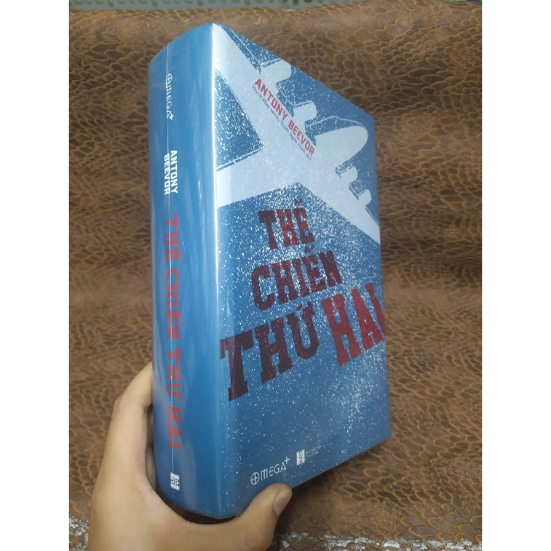 Thế chiến thứ hai bìa cứng mới 100% HCM2611 910566