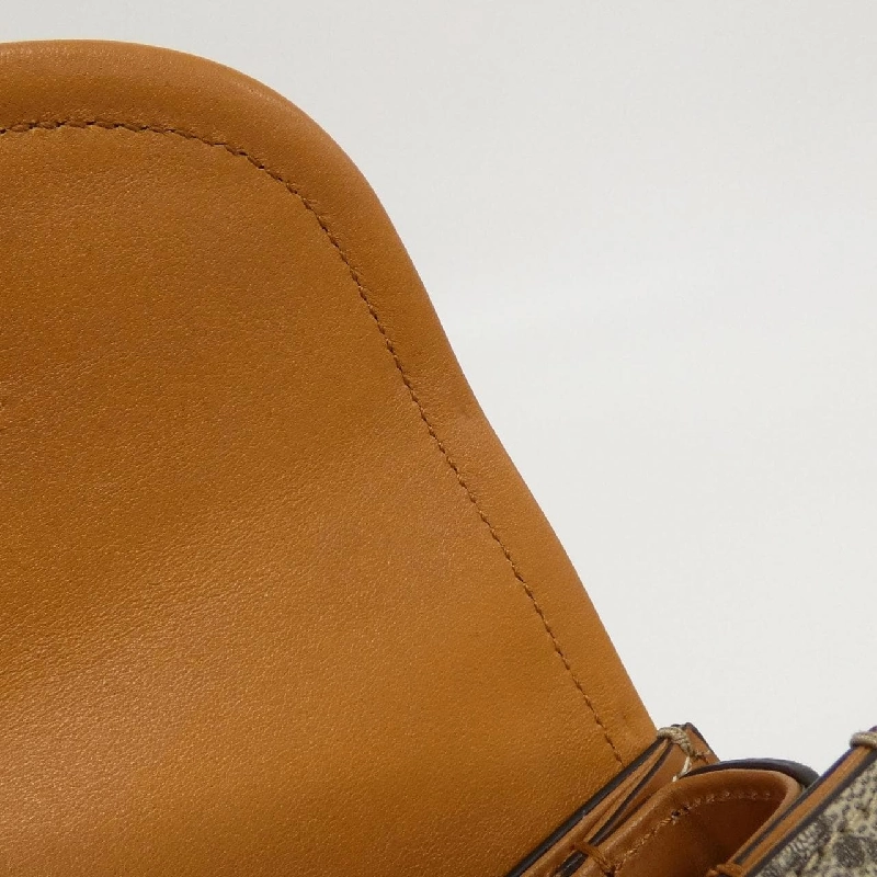 Túi đeo hông GUCCI BAMBOO 1947 681137 UIQEN 609458