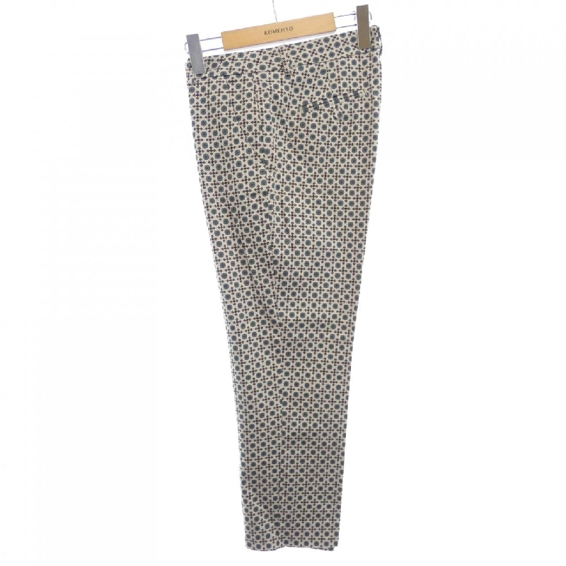 Quần Max Mara cuối tuần 649127