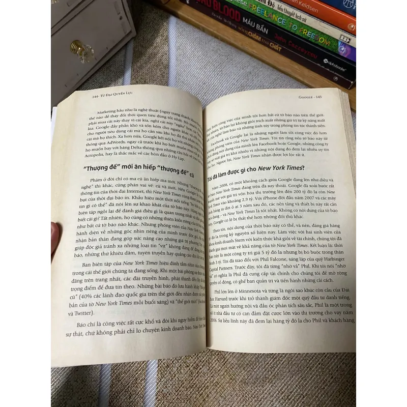 Sách The Four - Tứ đại quyền lực 976955