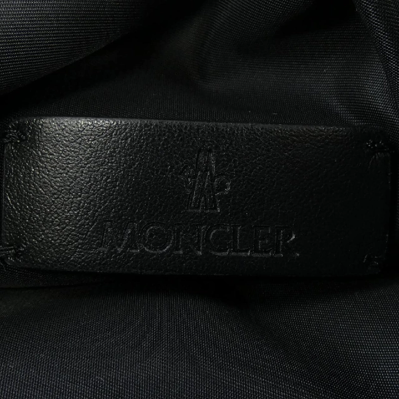 MONCLER H209B5C00001 M2421 BAG - Hàng hiệu Authentic 831634