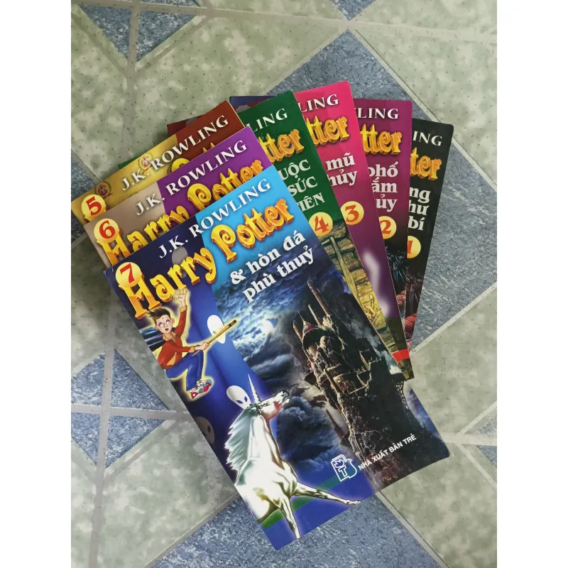 Harry Potter ( 61 tập ) - J.K. Rowling 590359