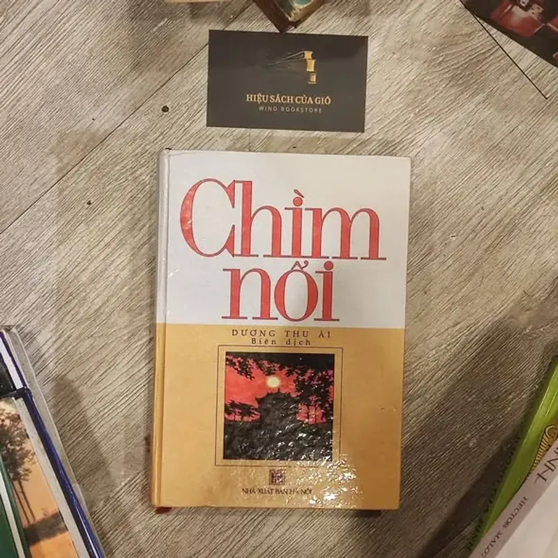 [Bìa cứng] Chìm nổi - (Viết về Tưởng Giới Thạch) 990145