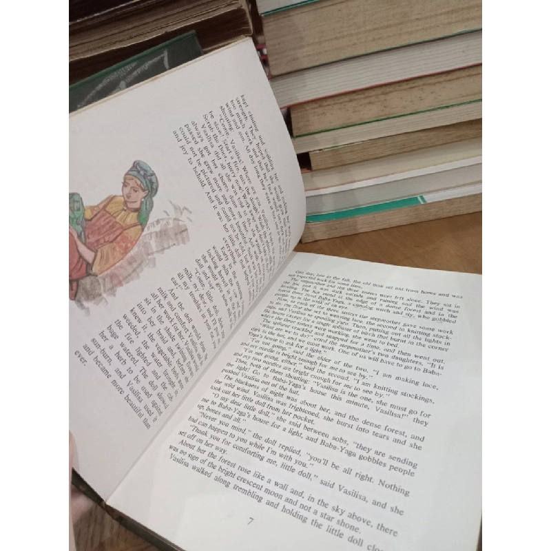 VASILISA THE BEAUTIFUL: RUSSIAN FAIRY TALES 362122