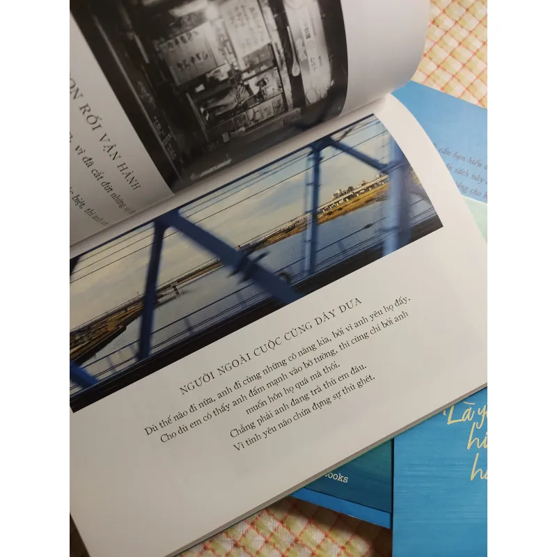 2 CUỐN - KHI NỖI BUỒN HÓA BIỂN KHƠI & LÀ YÊU THƯƠNG, HI VỌNG HAY LỤI TÀN - LAIN S. THOMAS 779151