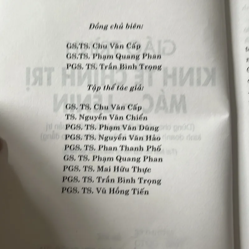 [luật - chính trị] giáo trình Kinh tế chính trị Mác - Lê nin 563261