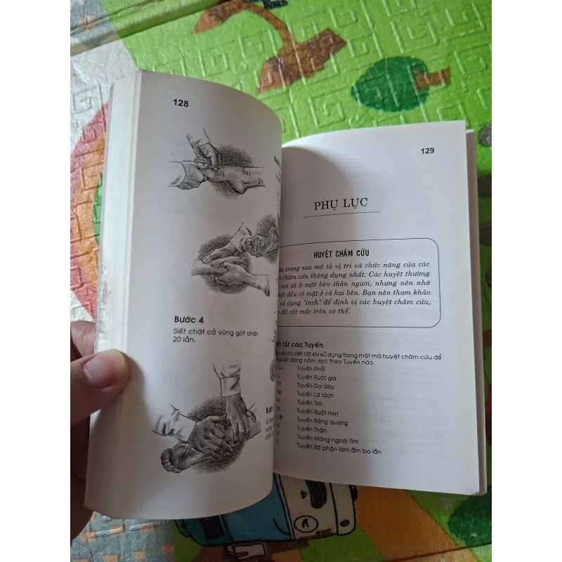 Hướng dẫn từng bước cách xoa bóp để giảm đau 974407