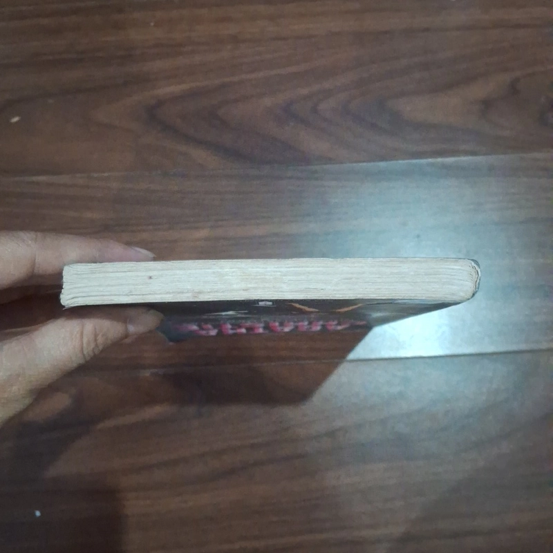 Những chiếc đồng hồ treo tường 525215