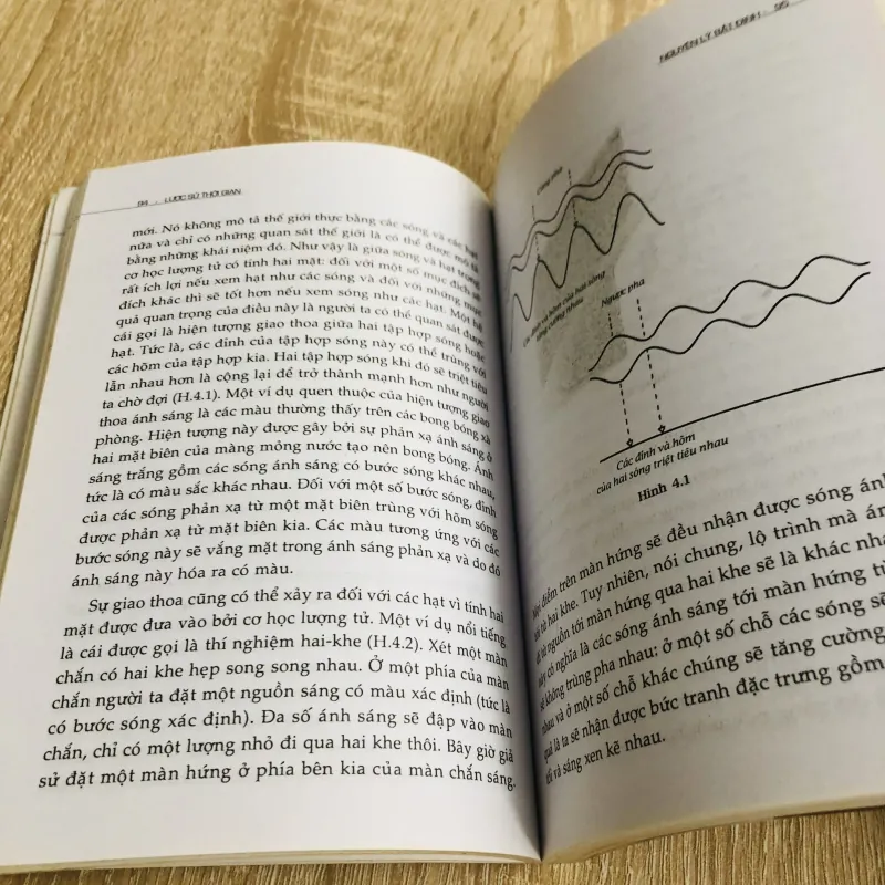 LƯỢC SỬ THỜI GIAN  970486