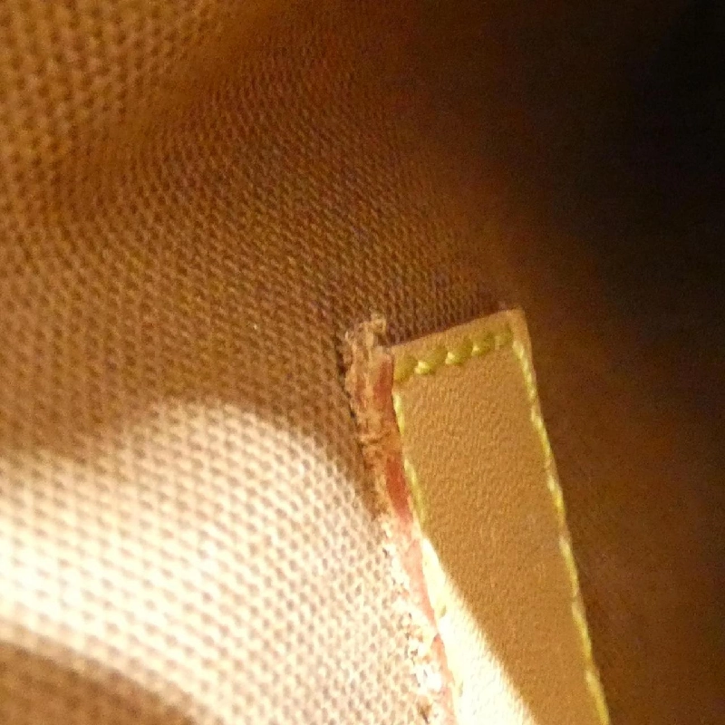 Túi đeo chéo Louis Vuitton Monogram Fold Me Pouch M80874 - Hàng hiệu Chính hãng 769479