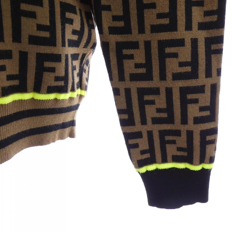 FENDI FZY780 A7UB Áo len - Hàng hiệu Chính hãng 823694