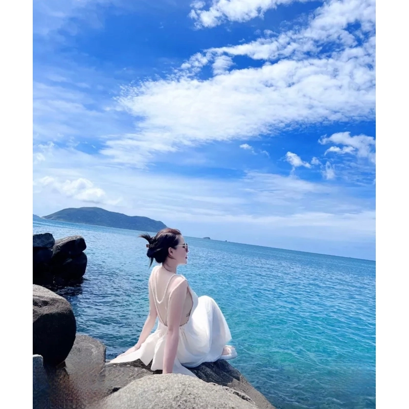 Đầm hở lưng đi biển freesize 474114