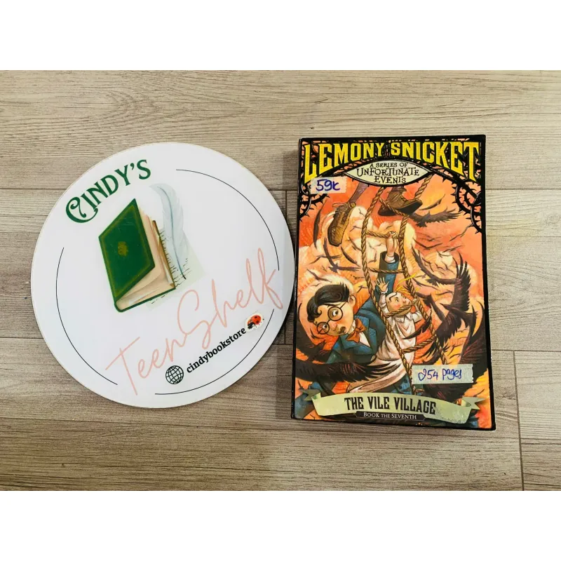 [Sách 2hand từ US] Like new 90% - The Vile Village - Lemony Snicket 999648