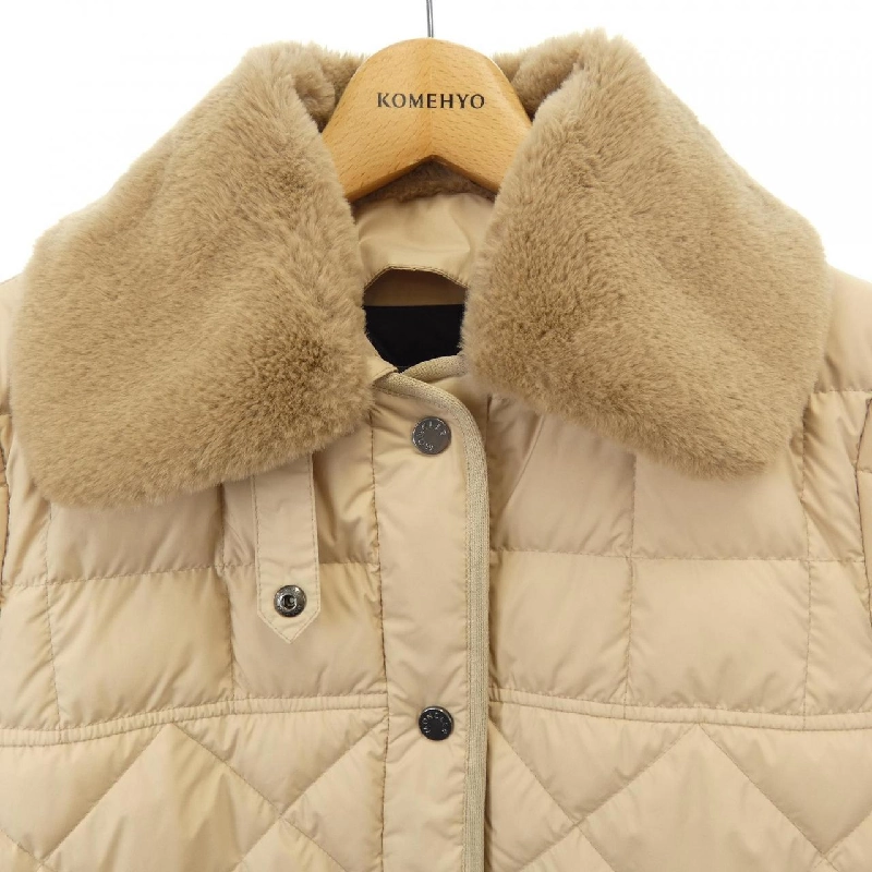 Áo khoác lông vũ MONCLER 637741