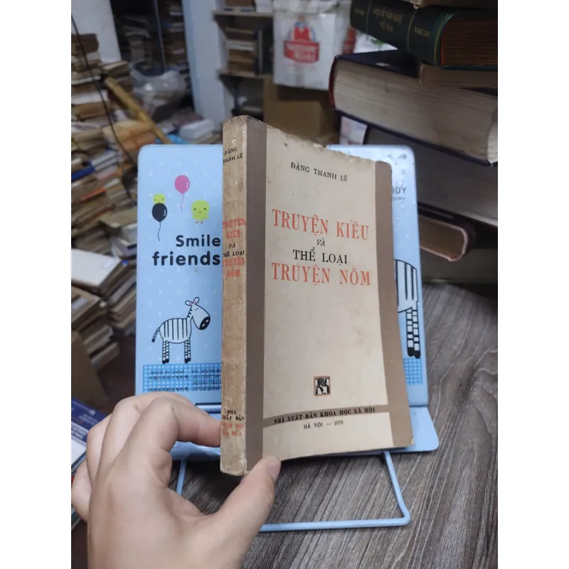 Sách: Truyện Kiều và thể loại truyện Nôm - TG: Đặng Thanh Lê (A2) 746883