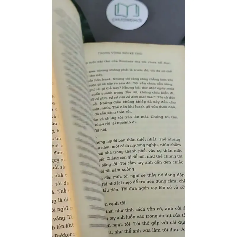 Trong Vòng Nôi Kẻ Thù (2013) - Sara Young 603333