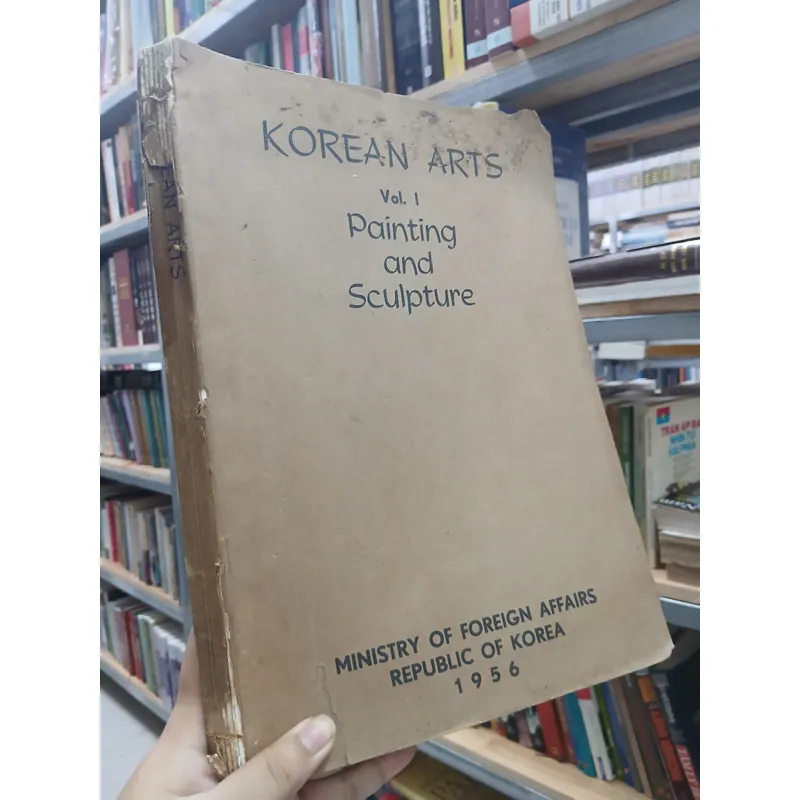 KOREAN ARTS VOL.1 PAINTING AND SCULPTURE - NGHỆ THUẬT HÀN QUỐC TẬP 1 HỘI HỌA VÀ ĐIÊU KHẮC  559263