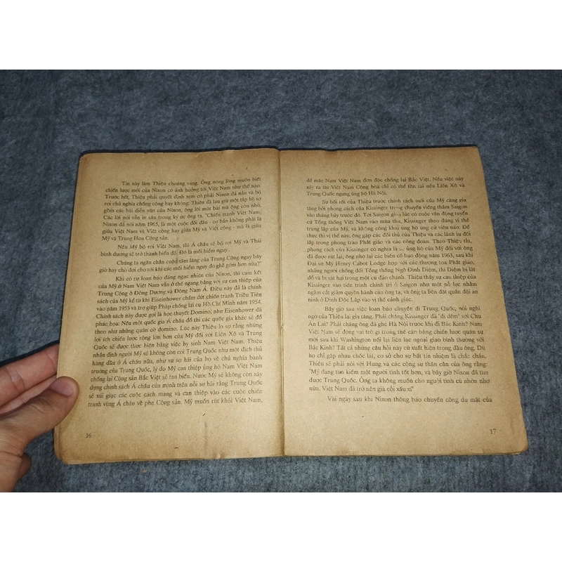 TỪ TÒA BẠCH ỐC ĐẾN DINH ĐỘC LẬP (TỐI MẬT) 517647
