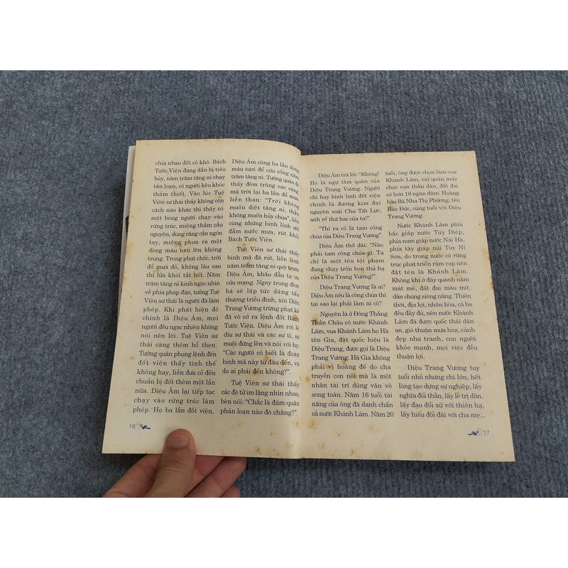 TRUYỀN THUYẾT VỀ QUAN THẾ ÂM 504771