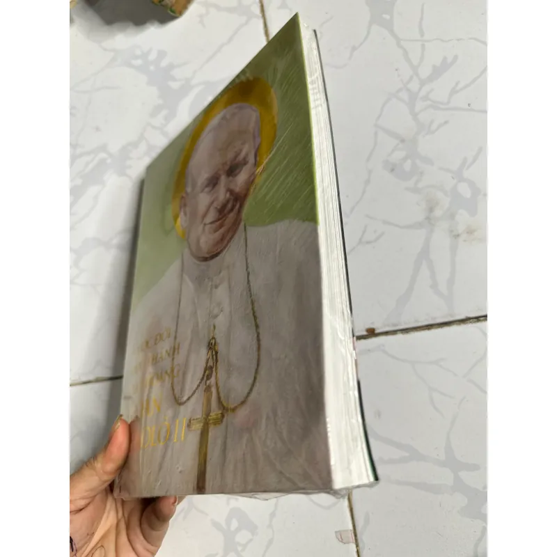 Cuộc đời đức thánh giáo hoàng GiOAN PHAOLOll   749154