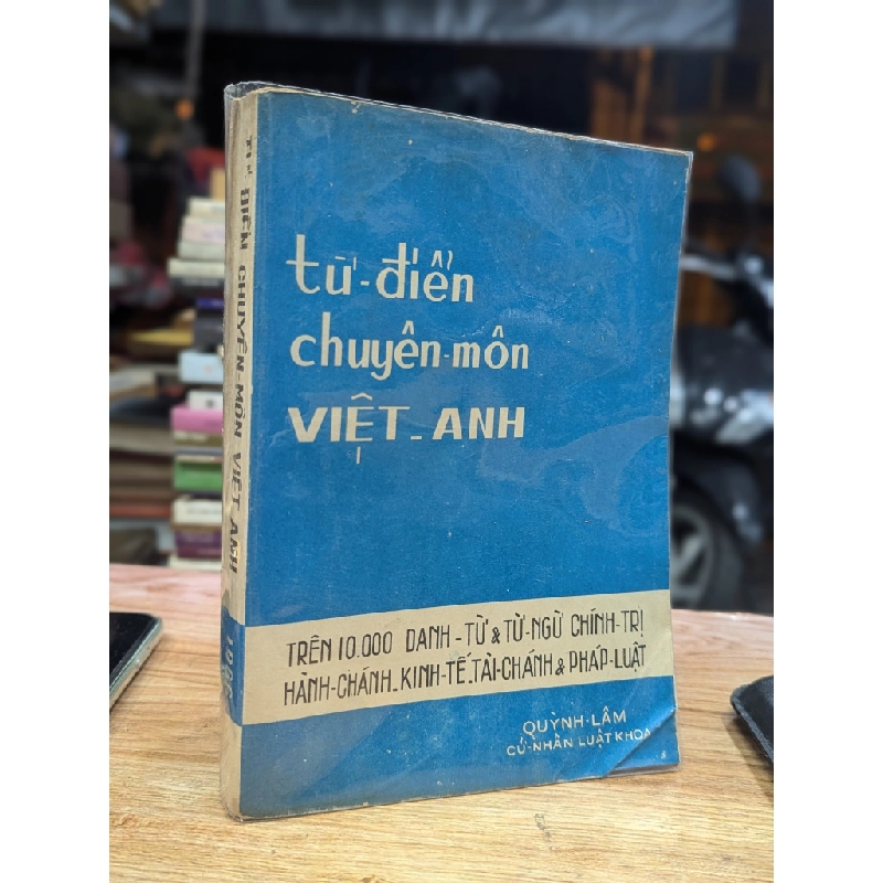 Từ điển Anh - Việt  - Quỳnh lâm cử nhân luật khoa ( bìa cứng ) 128352