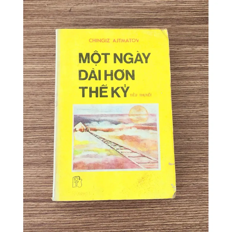 Tiểu thuyết MỘT NGÀY DÀI HƠN THẾ KỶ (Giải thưởng Quốc gia Liên Xô năm 1977) 798928