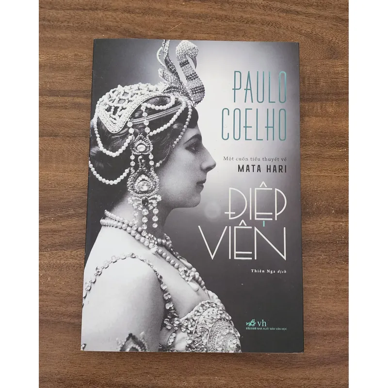 Tiểu thuyết ĐIỆP VIÊN - Paulo Coelho (178 trang) 720271