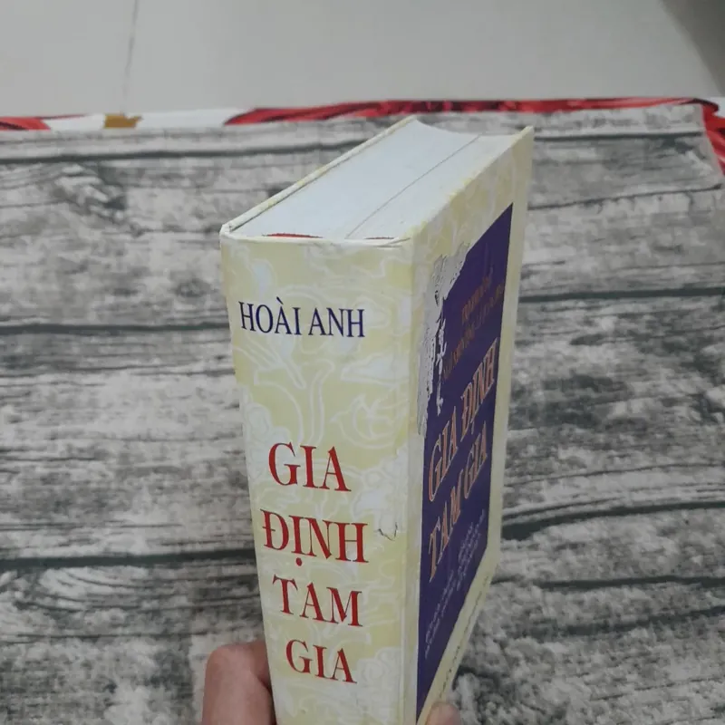 GIA ĐỊNH TAM GIA-Biên dịch Hoài Anh. Hiệu đính TS. Huỳnh Văn Tới...Bản năm 2003 739123