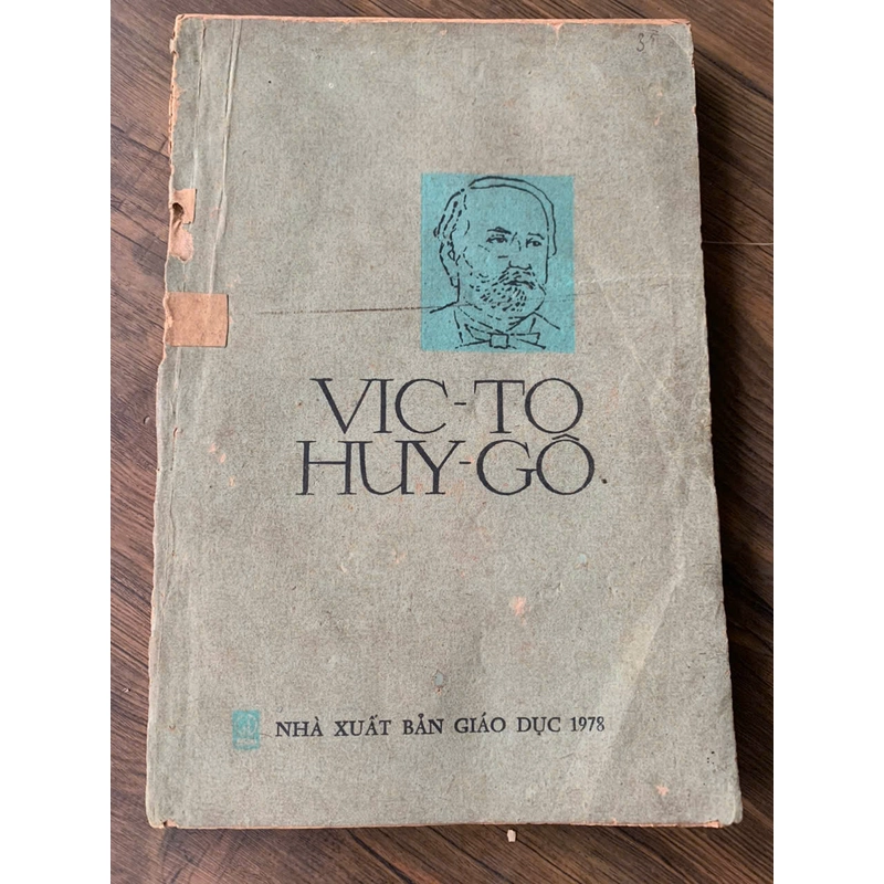 Vic-to Huy-go (Victor Hugo) _ 1378 536404