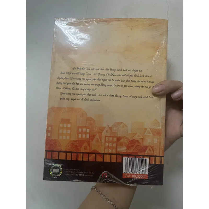 (Ngôn tình) Gặp anh giữa hàng vạn người 688349