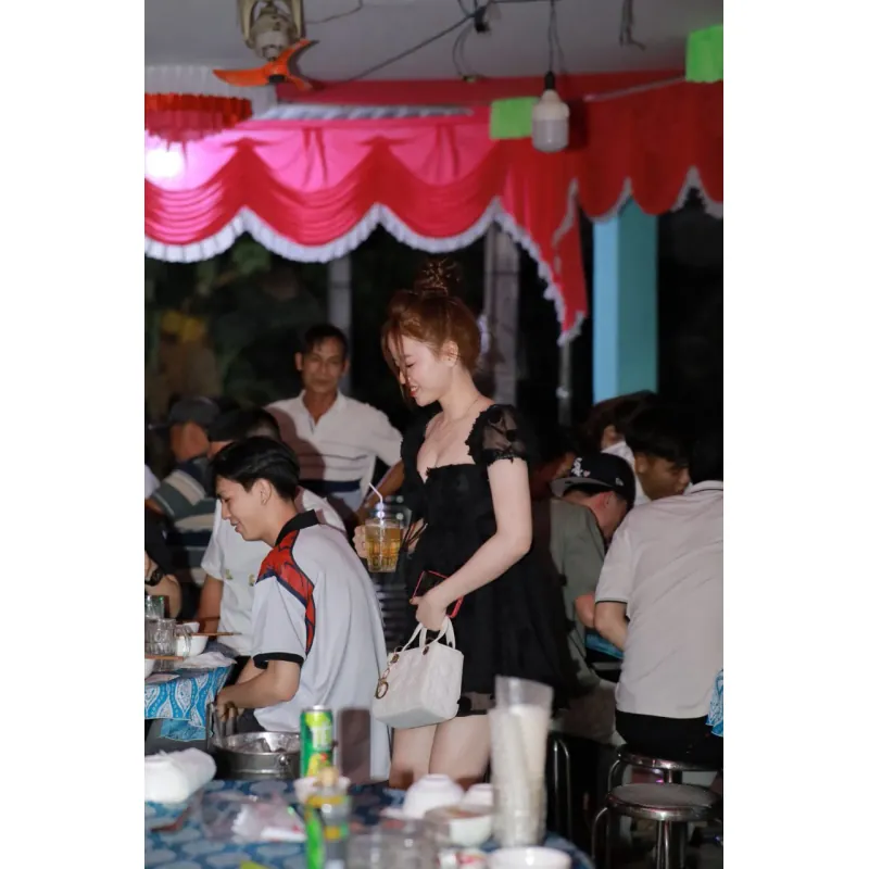 Đầm cup ngực đi Tiệc 929336