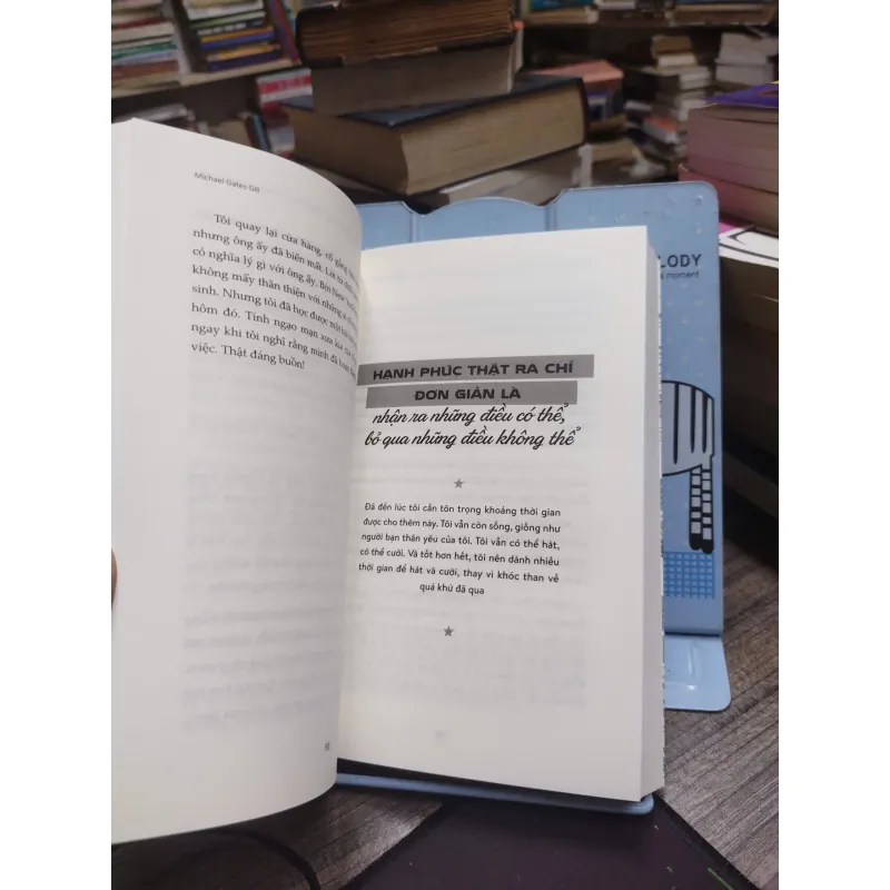 Sách: Starbucks - Tôi đã tìm thấy ánh sáng cuộc đời cho những ngày tối tăm nhất 603910