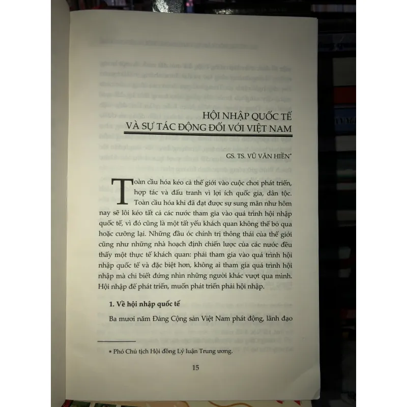 Giữ vững độc lập, tự chủ trong hội nhập quốc tế - GS. TS. Vũ Văn Hiền 755952