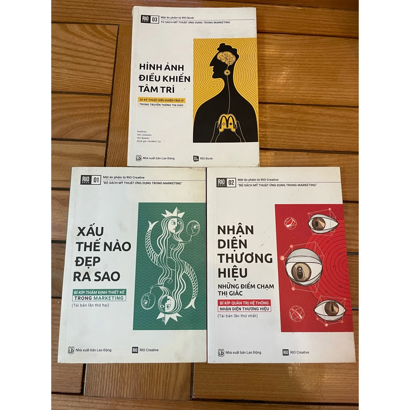 bộ sách Mỹ thuật ứng dụng trong Marketing (RIO Book) 446641