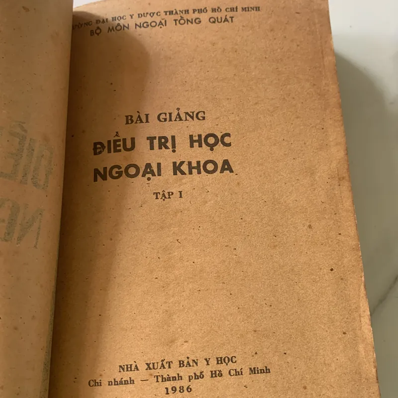 Bài giảng Điều trị học ngoại khoa, Trương Công Trung - Nguyễn Đình Hối 710862